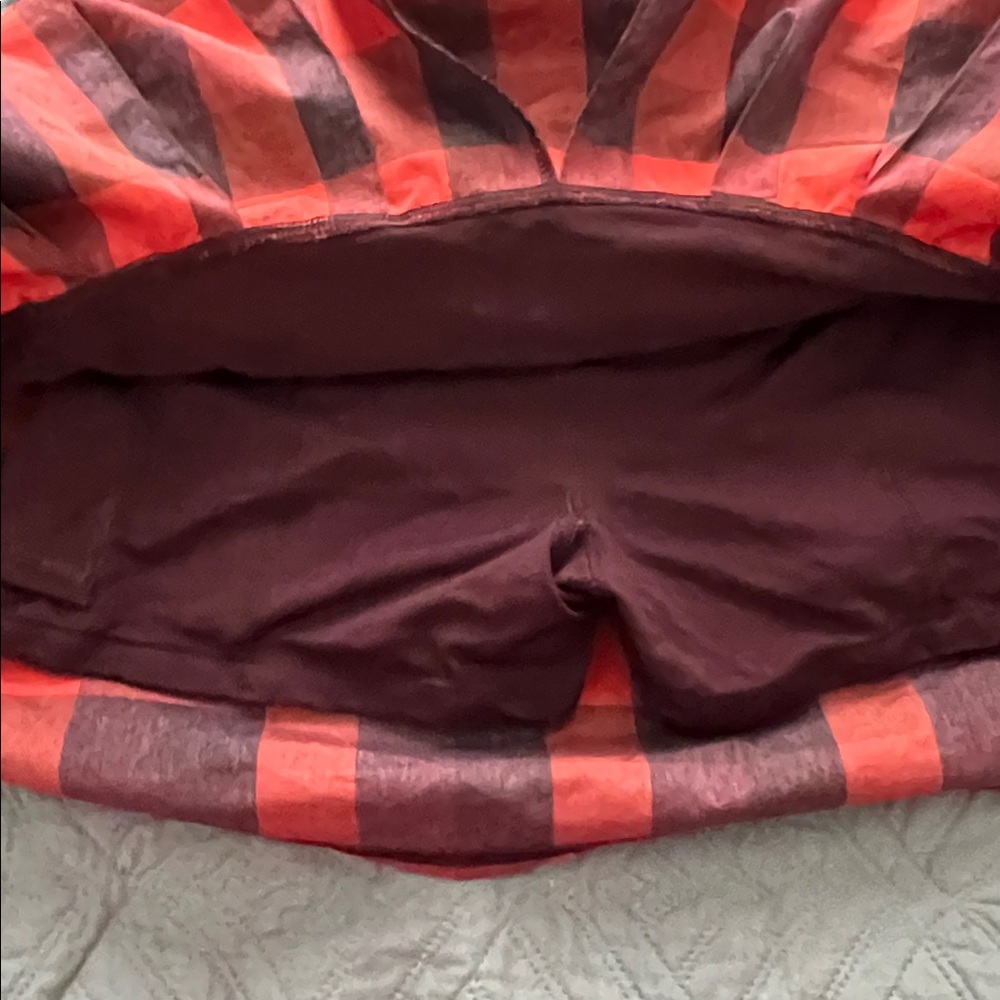 Lululemon Pace Setter Yama Check Flaming Tomato Bordeaux Skirt Sz 6 - Picture 6 of 7